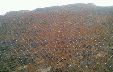 山(shan)體(ti)防護網 山體防護(hu)網(wang)